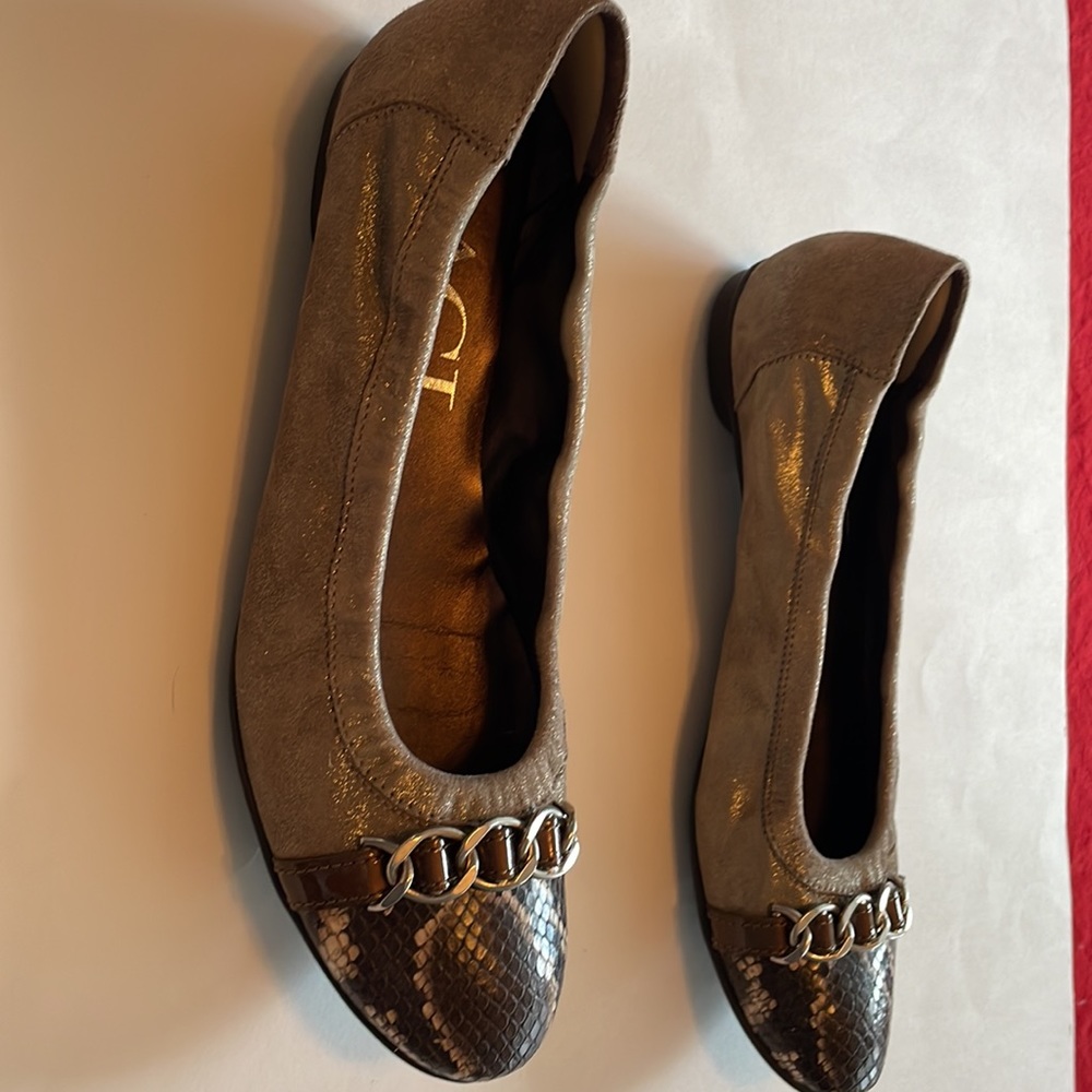 Agl Flats Python Toe Shimmery Tan Leather Size 42 - image 3